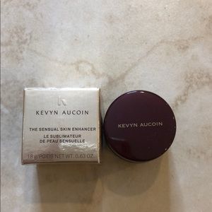 Kevyn Aucoin the sensual skin enhancer